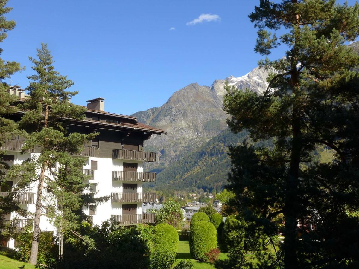 Apartment Le Brevent-14 By Interhome Chamonix Bagian luar foto